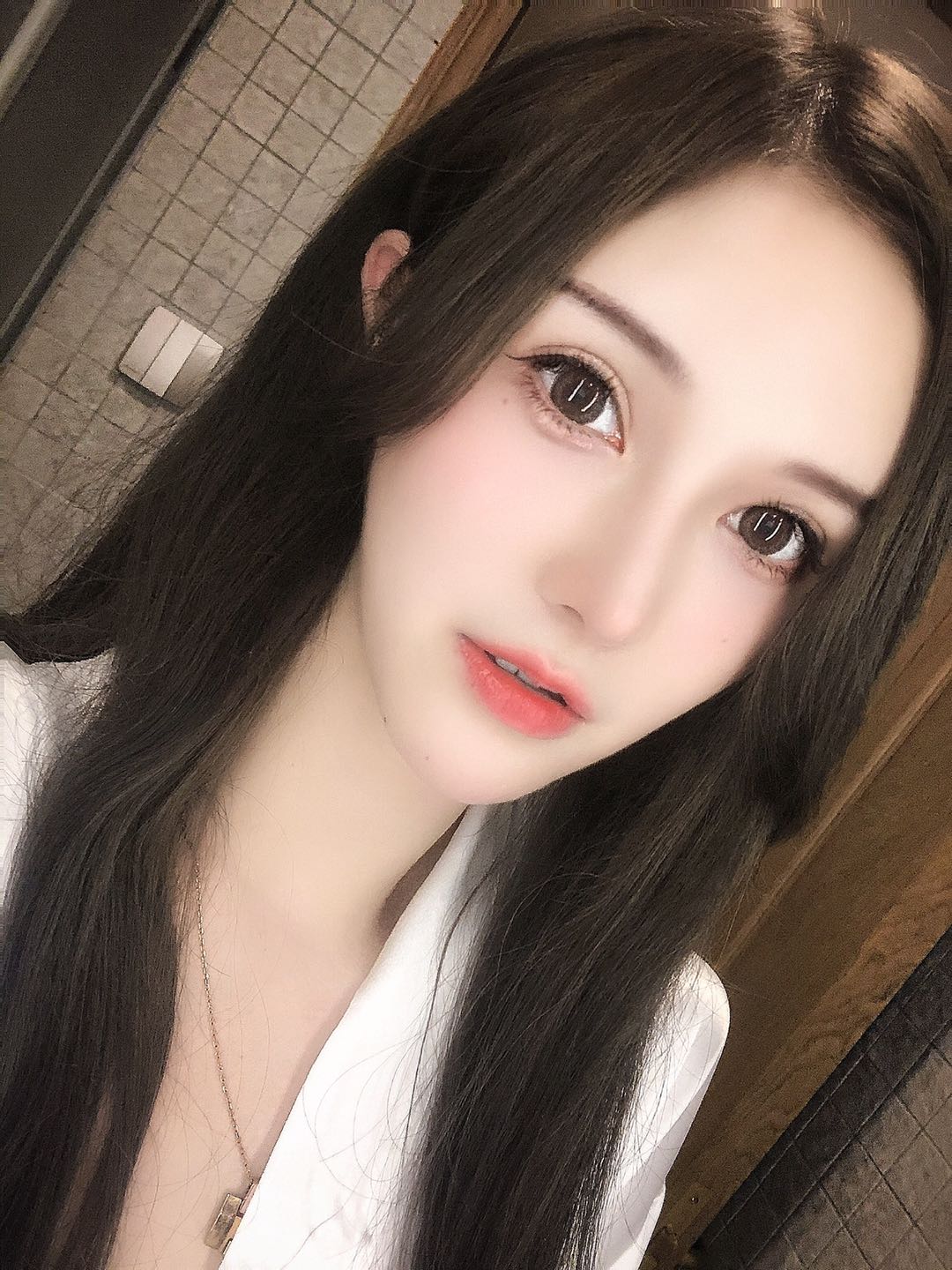 昨晚跟同事去了莲湖区高端足道男士会所,来驱赶您全身疲惫